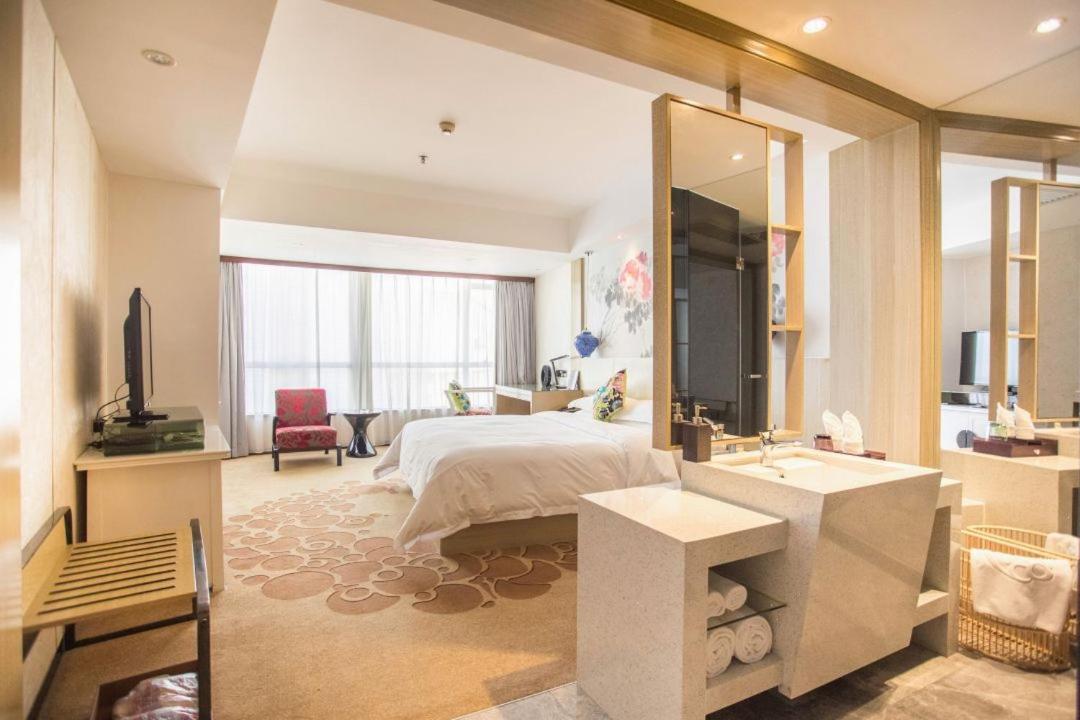 Paco Hotel Beijing Road Pedestrian Street Tuanyida Metro Kanton Exteriér fotografie